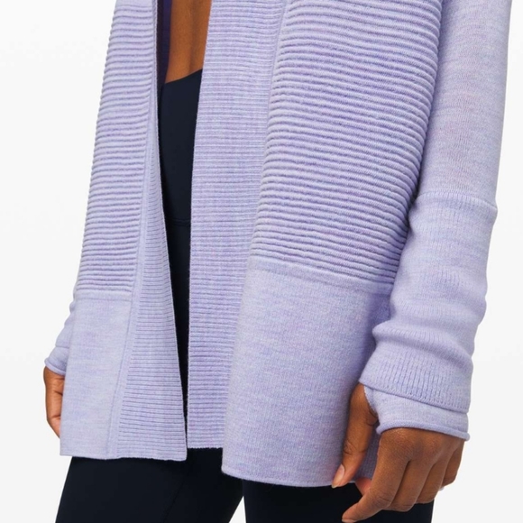 Lululemon Sit in Lotus Wrap - Picture 3 of 5